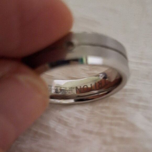 A Triton Men's Ring Tungsten Carbide Steel Wedding Band Silver Tone Size 10 - Picture 6 of 9